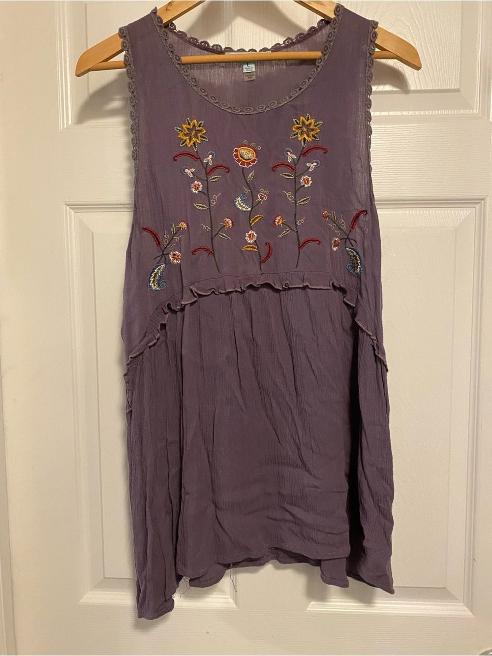 She + Sky Lavender Embroidered Sleeveless Tunic